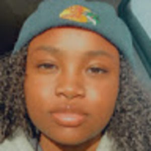 Meet your Posher, Teri